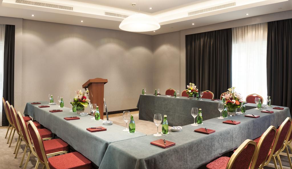 Carlton Downtown Hotel Dubai Dış mekan fotoğraf